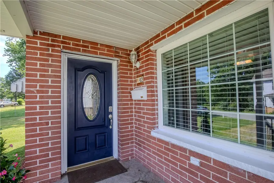 42 N Main St, Fairchance, PA 15436 - #2