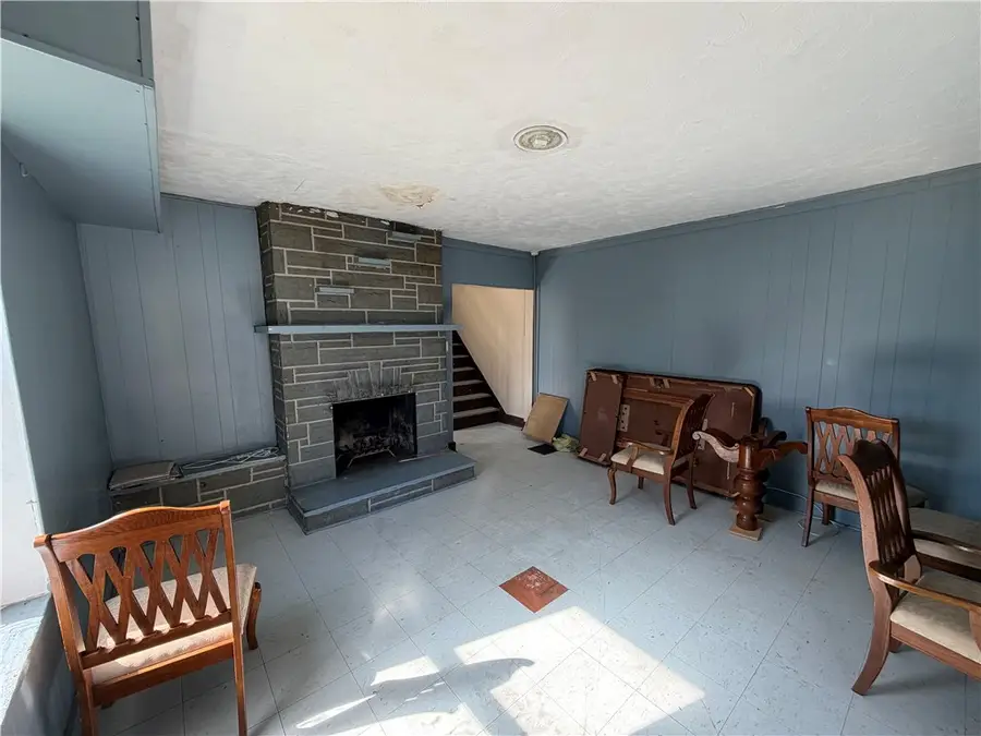 519-521 1st St, Charleroi, PA 15022 - #3