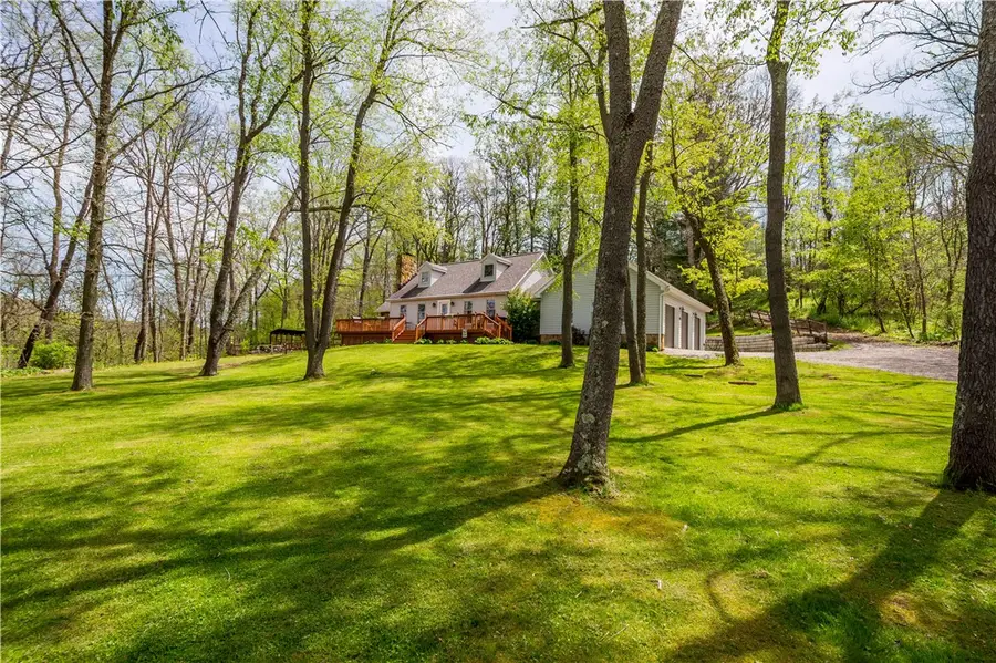 10 Oakridge Ln, Hickory, PA 15340 - #3