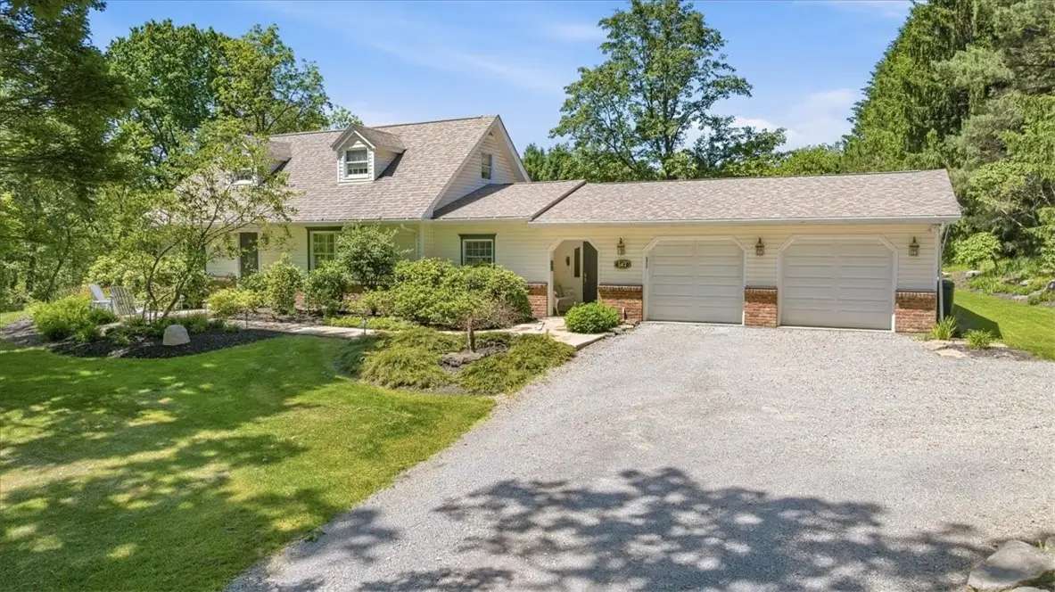 147 Bryson Rd, Gibsonia, PA 15044 - #1