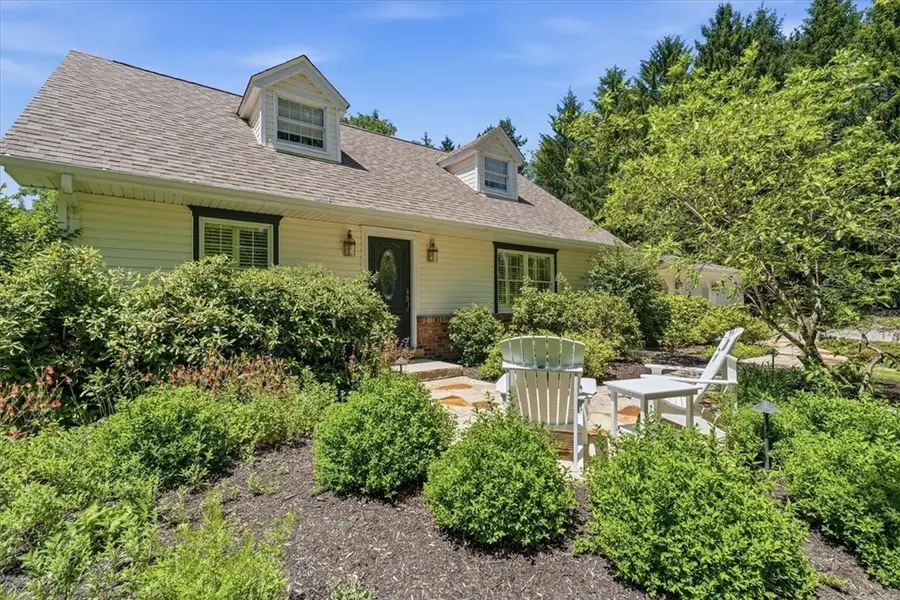 147 Bryson Rd, Gibsonia, PA 15044 - #2