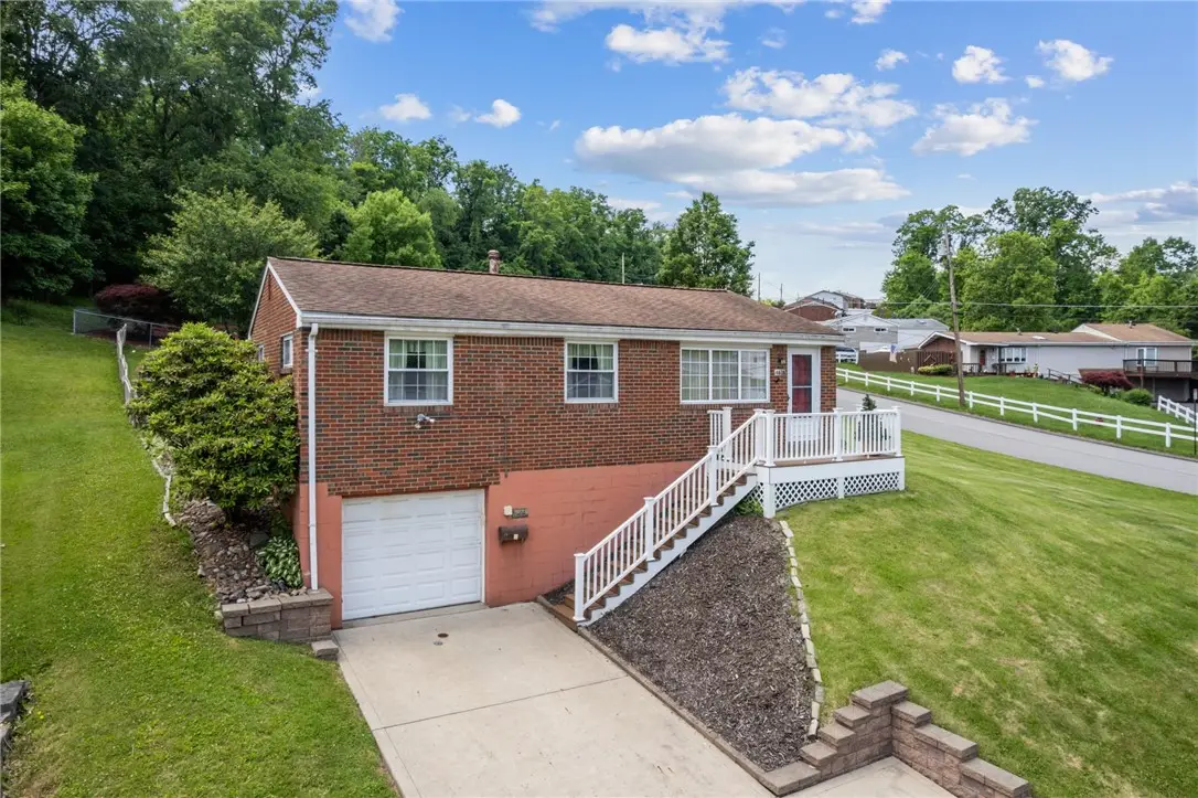 4879 Hialeah Dr, Pittsburgh, PA 15239 - #1