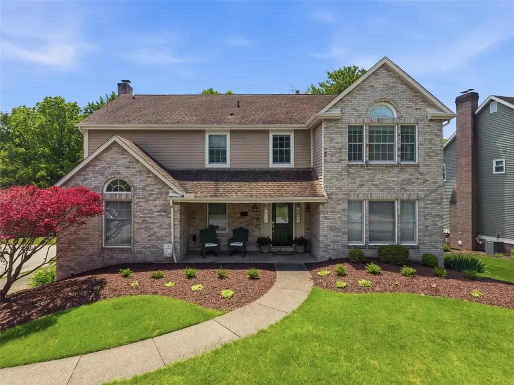 703 Willowcrest Dr, Gibsonia, PA 15044 - #1