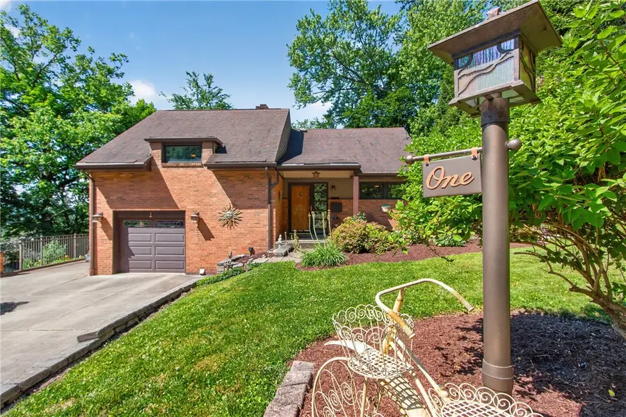 1 Kingsford Dr, Pittsburgh, PA 15202 - #2