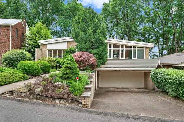6660 Landview Rd, Pittsburgh, PA 15217