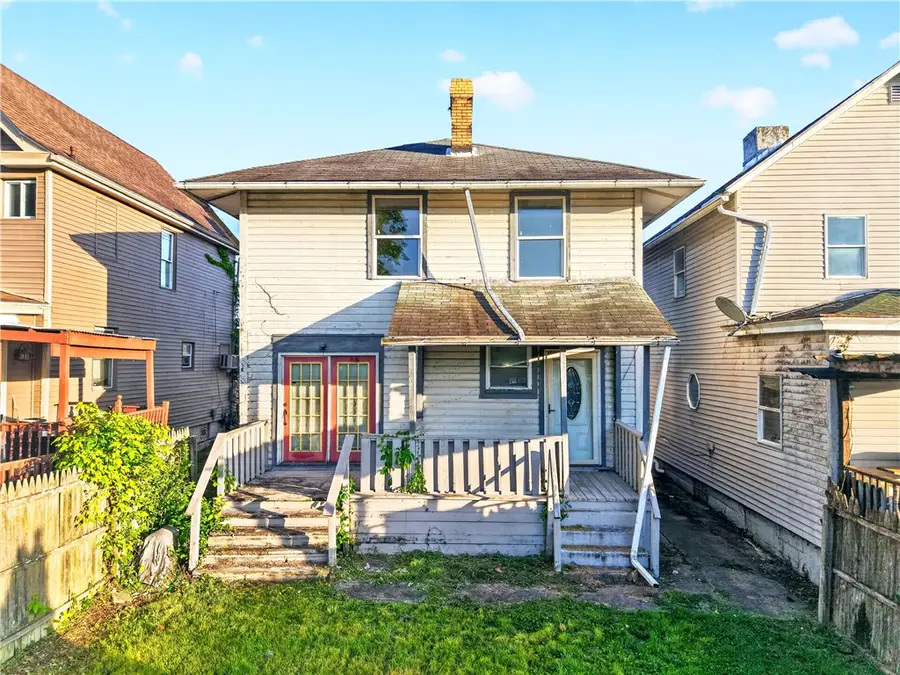 539 Green St, Brownsville, PA 15417 - #3