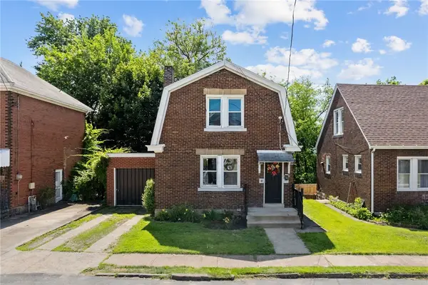 98 Hill Ave, Carnegie, PA 15106