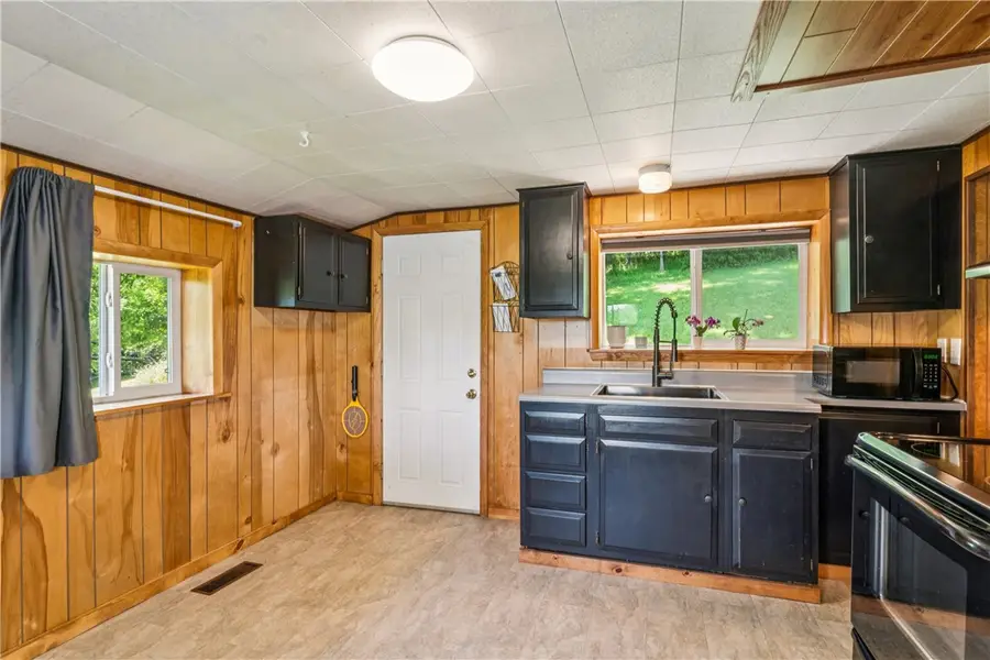 121 Valley Road, Sewickley, PA 15143 - #3