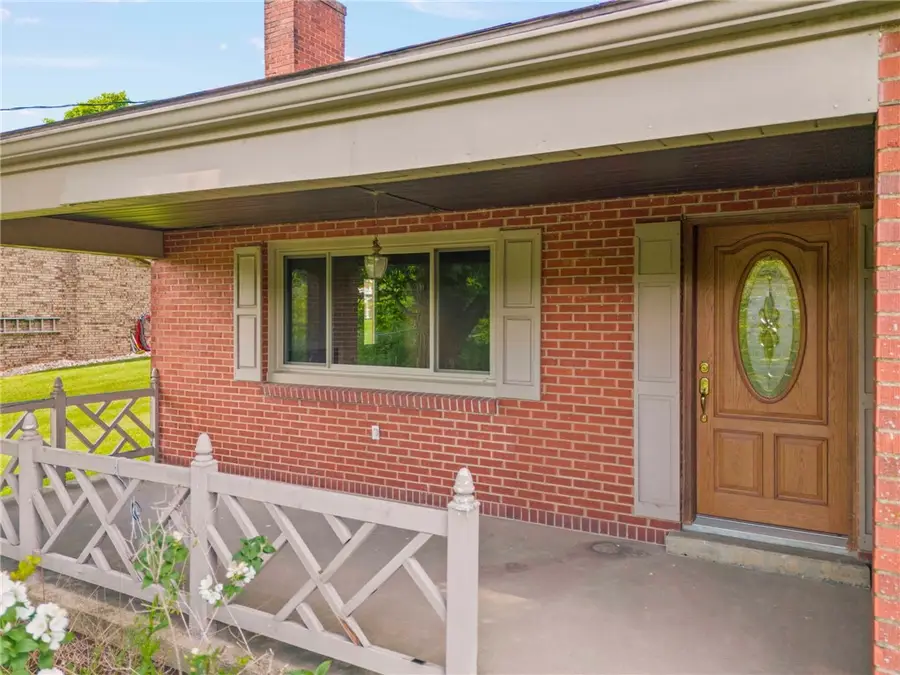 1484 Nine Eighty Road, Canonsburg, PA 15317 - #2