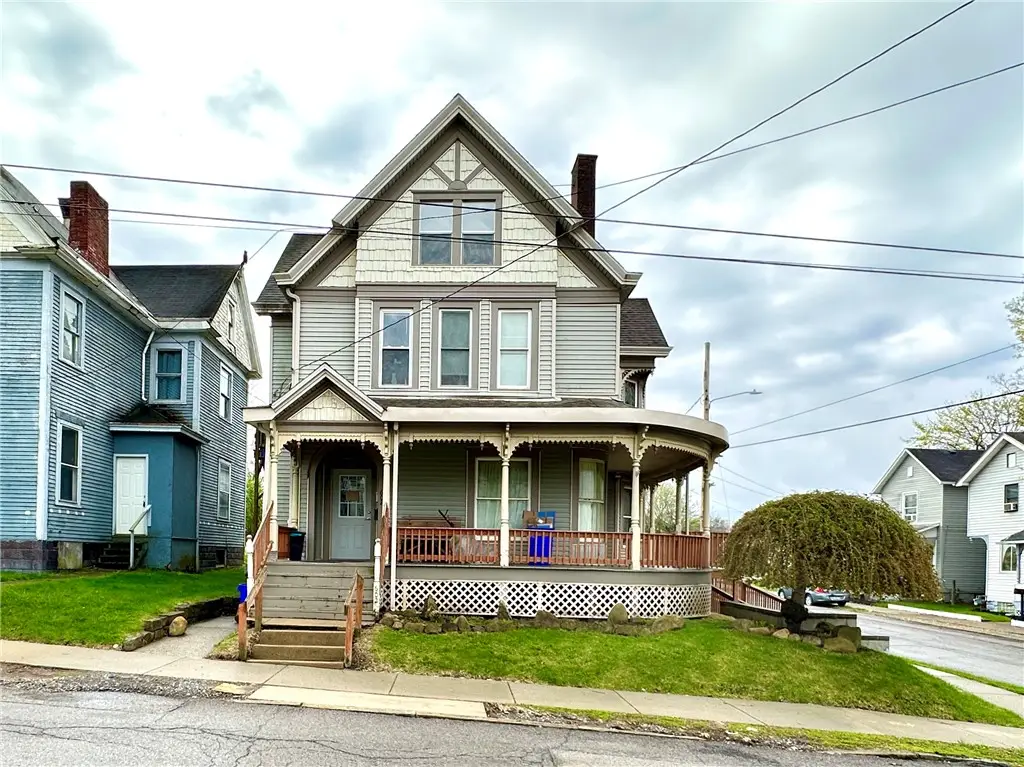 602 Court St, New Castle, PA 16101 - #1