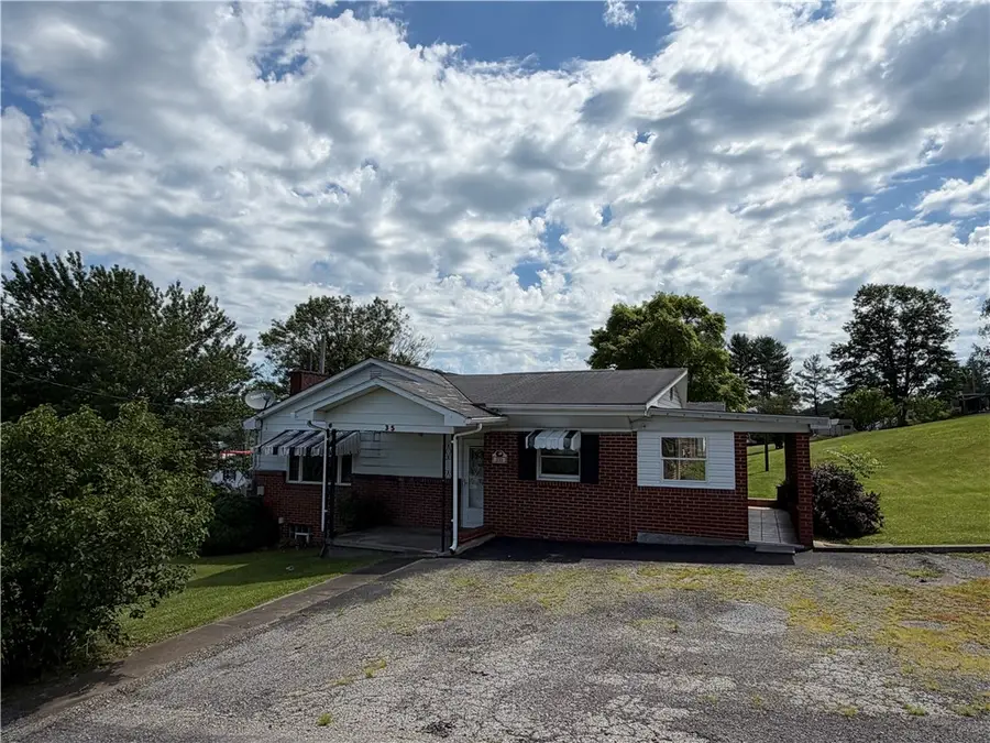 335 Doty Street, Waynesburg, PA 15370 - #3