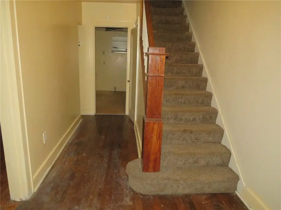 423 Braddock Rd, Pittsburgh, PA 15221 - #2