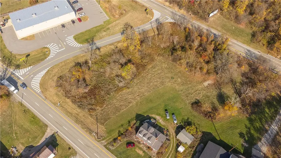 110 Georges Lane, Rostraver Township, PA 15012 - #2