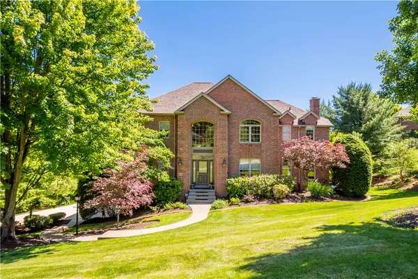 301 Bunker Hill Drive, McMurray, PA 15317