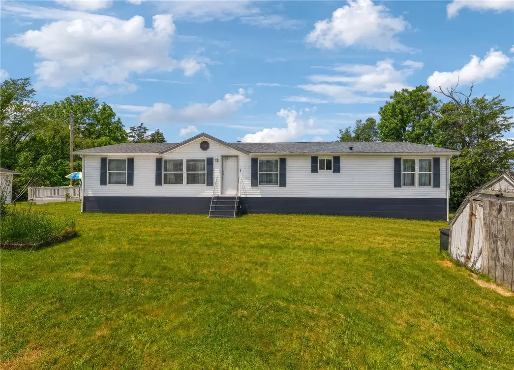 107 Indigo Rd, Mount Pleasant, PA 15666 - #1