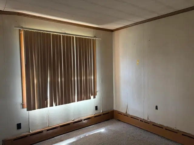 936 Meadow Ave, Charleroi, PA 15022 - #3