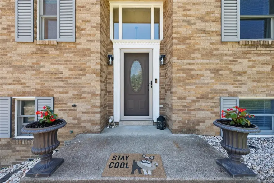 1678 Diane Merle Dr, Irwin, PA 15642 - #2