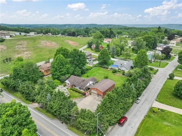 2102 Darlington Road, Beaver Falls, PA 15010