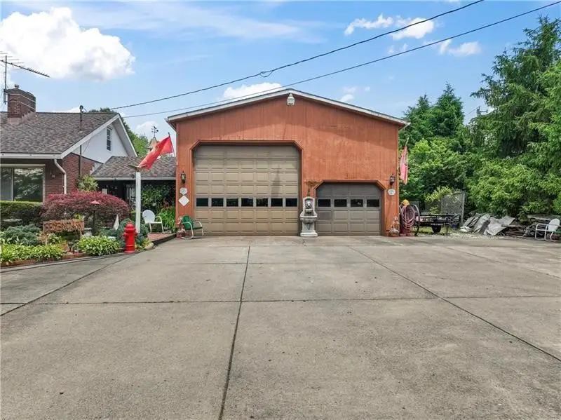 2102 Darlington Road, Beaver Falls, PA 15010 - #3