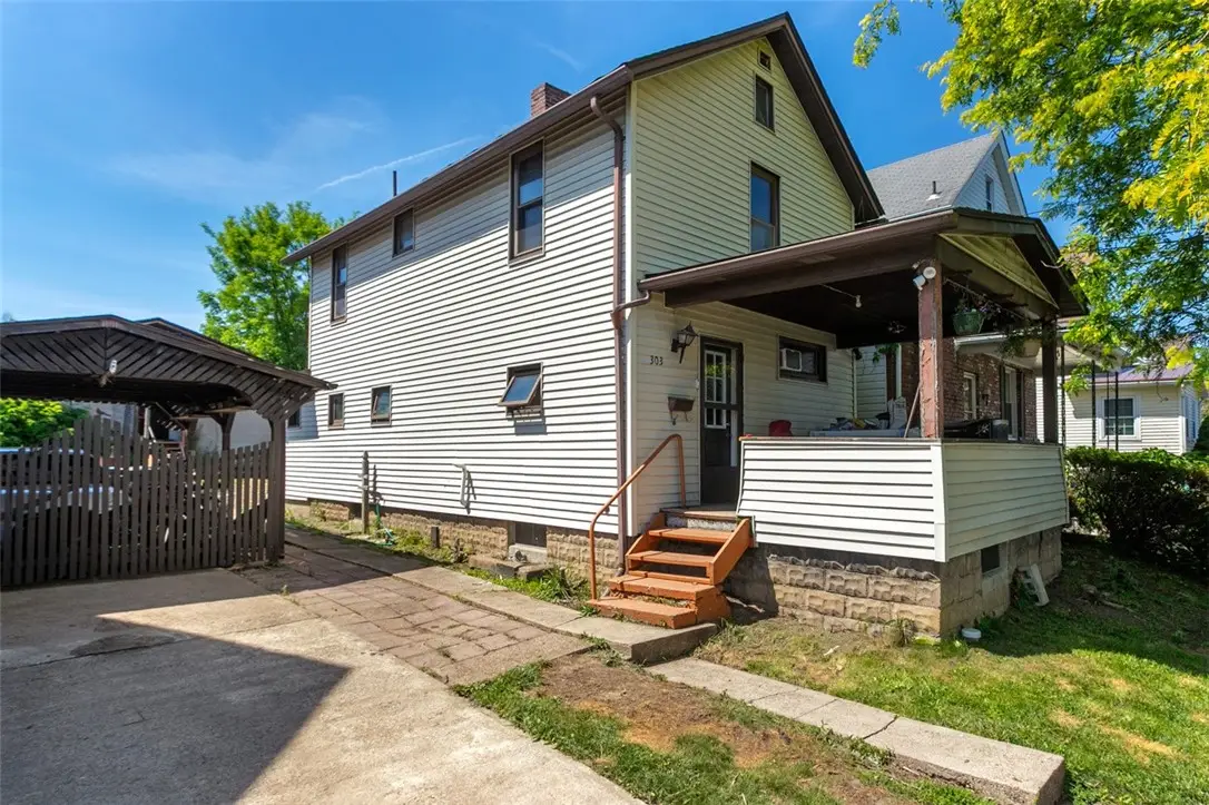 303 N 5th St, Youngwood, PA 15697 - #1