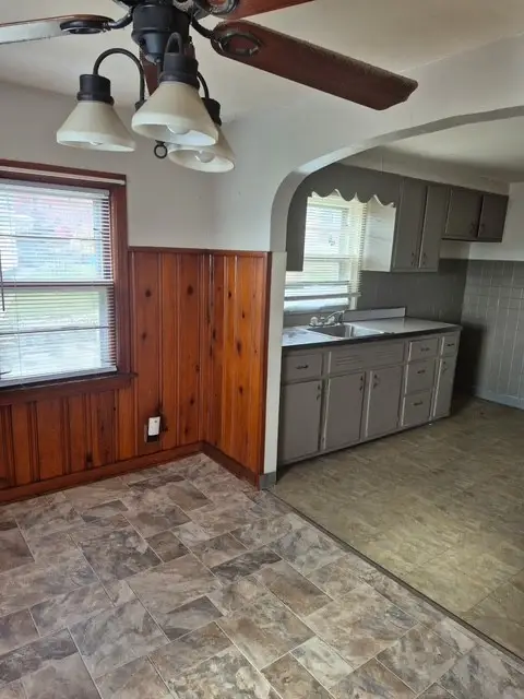 19 Charles Street, Dravosburg, PA 15034 - #3