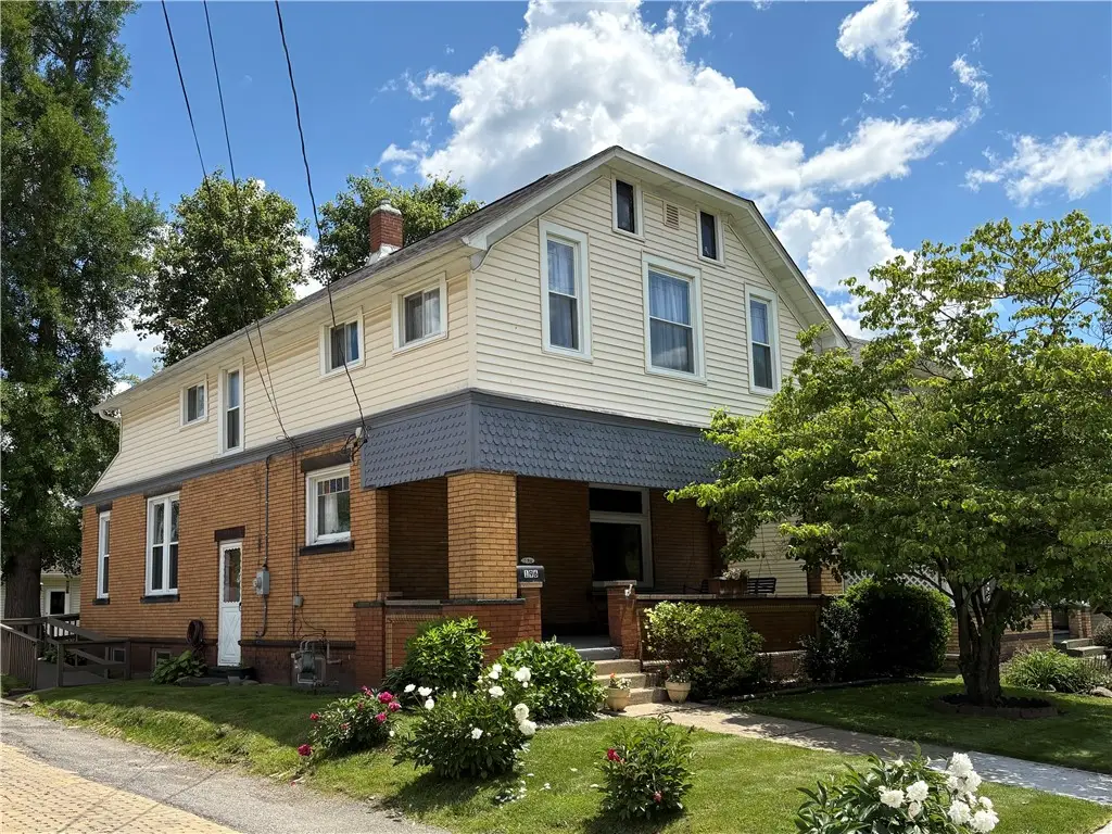 196 Beaver Street, New Brighton, PA 15066 - #1