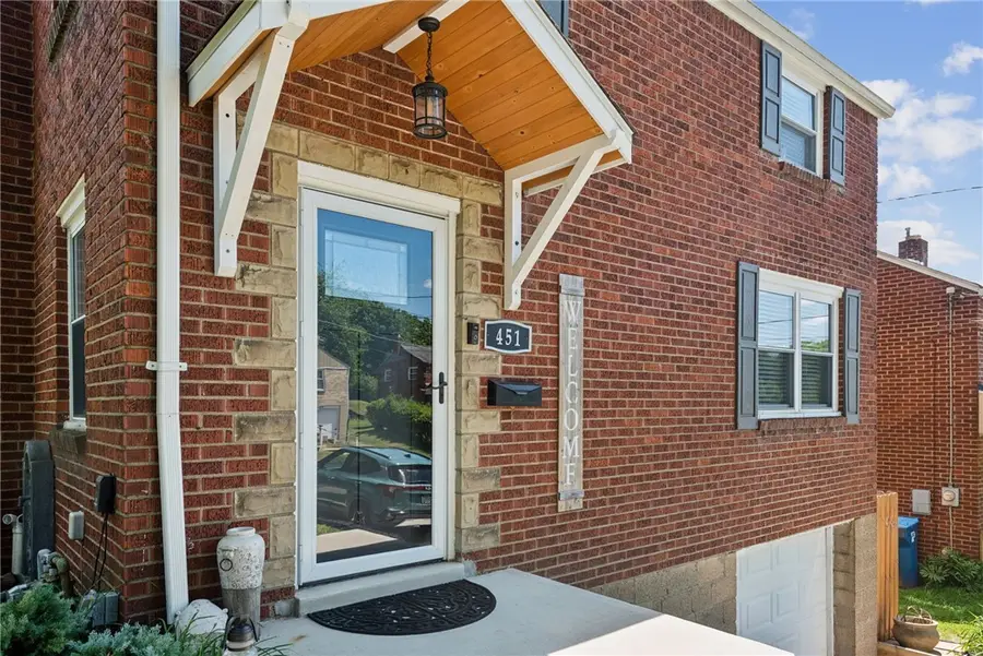451 Lee Dr, Pittsburgh, PA 15235 - #2
