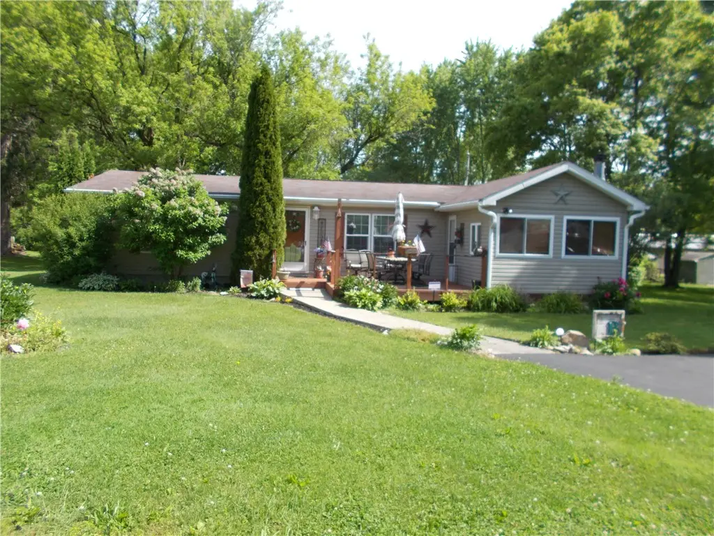 1884 Lillian Avenue, Linesville, PA 16424 - #1