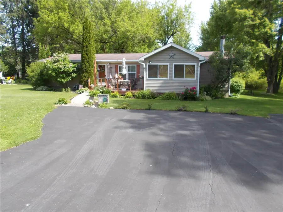 1884 Lillian Avenue, Linesville, PA 16424 - #3