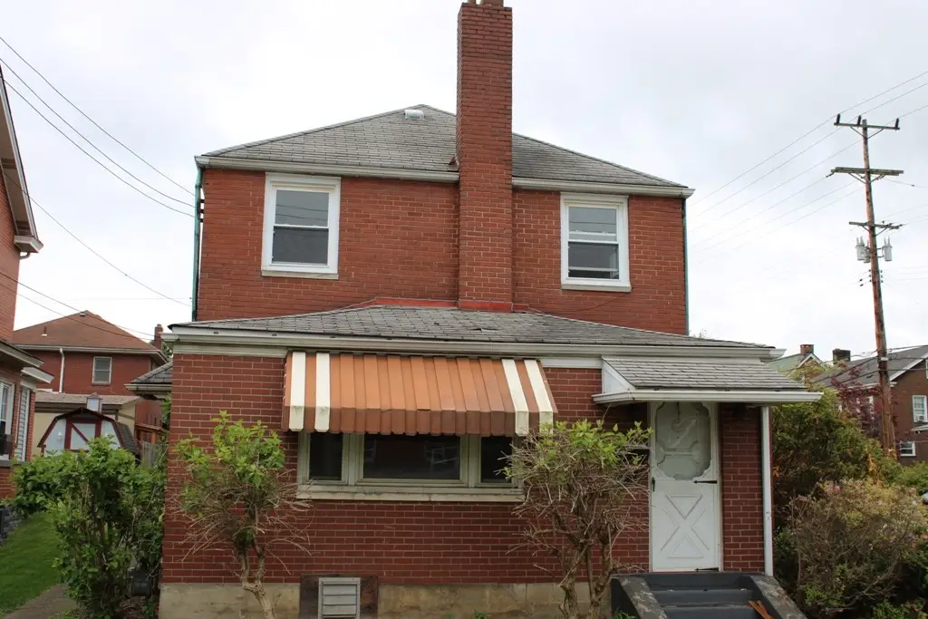 825 Liberty St, Duquesne, PA 15110 - #1