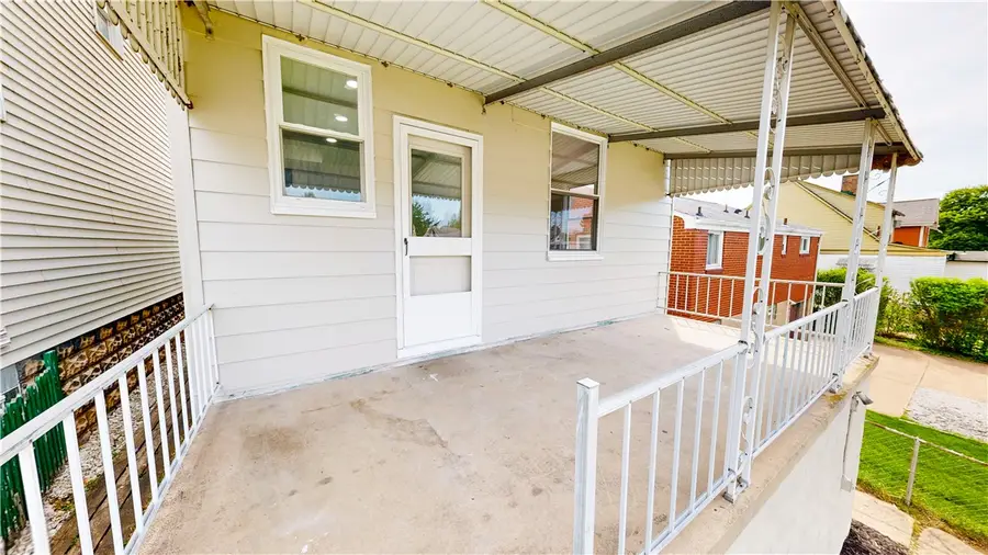 121 Sampson Ave, Pittsburgh, PA 15205 - #2