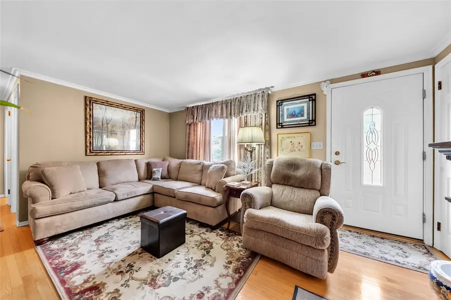217 Northmont Dr, Verona, PA 15147 - #3
