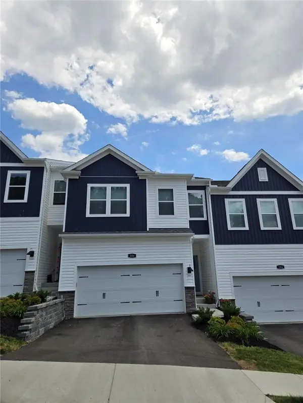 206 Paddock Lane, Harmony, PA 16037