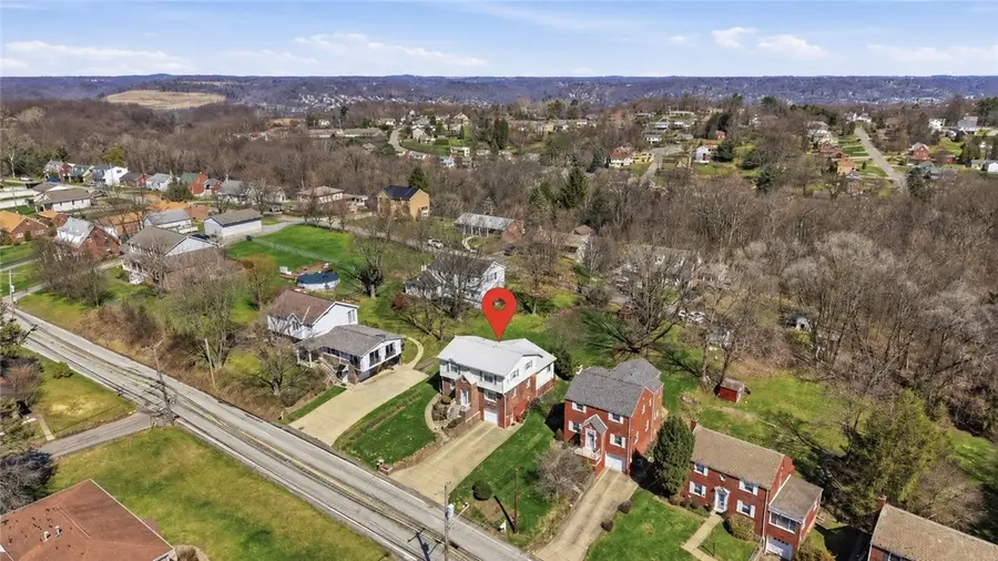 32 Herbst Road, Coraopolis, PA 15108 - #2