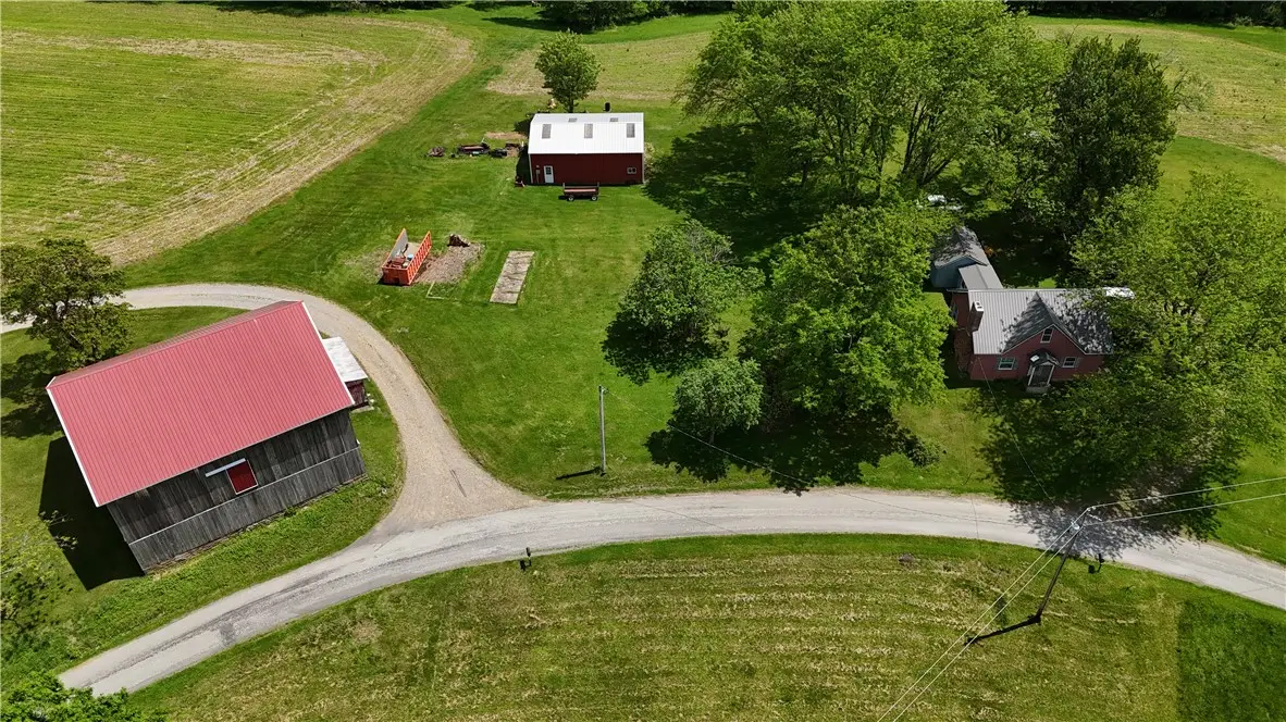 899 Union Flat Rd, Shelocta, PA 15774 - #1