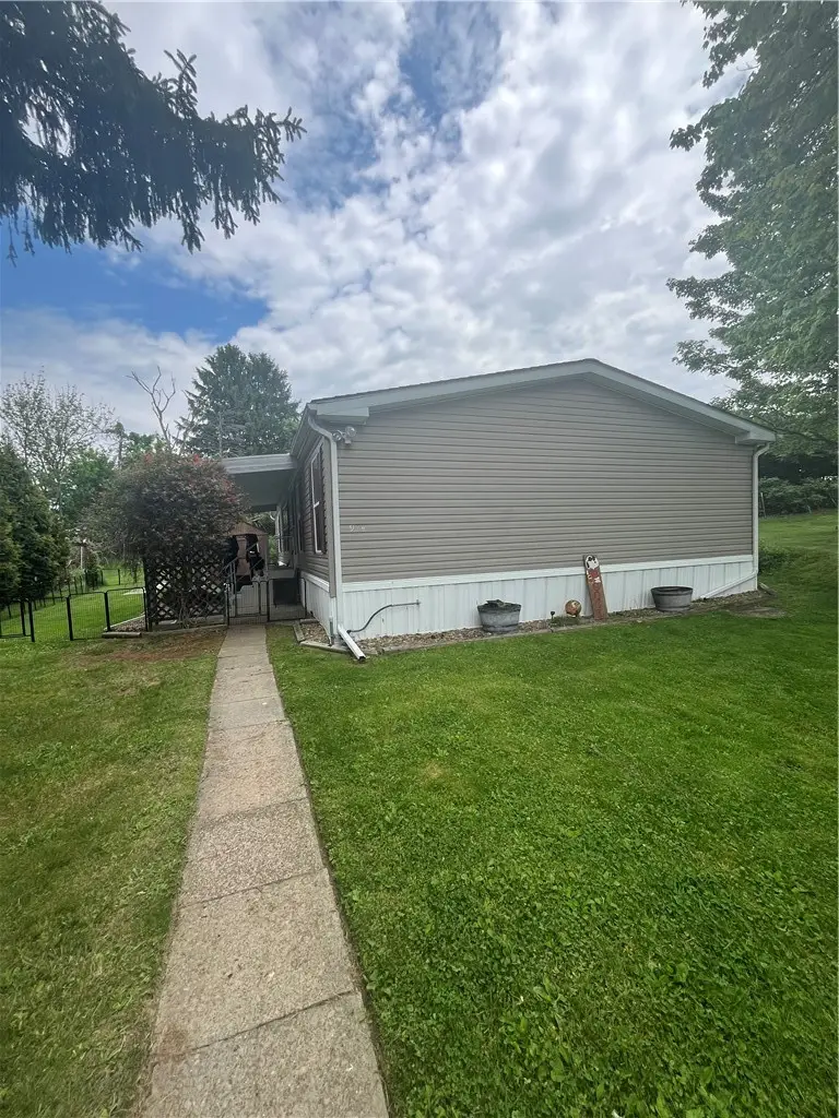 914 Chester Dr, Cranberry, PA 16066 - #3
