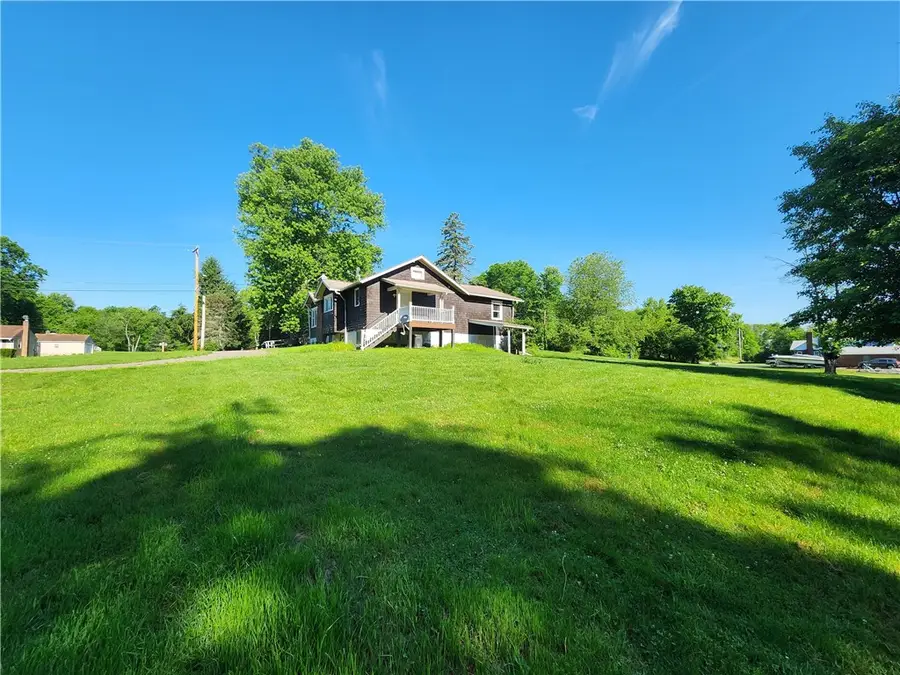 634 Scotland Ln, New Castle, PA 16101 - #2