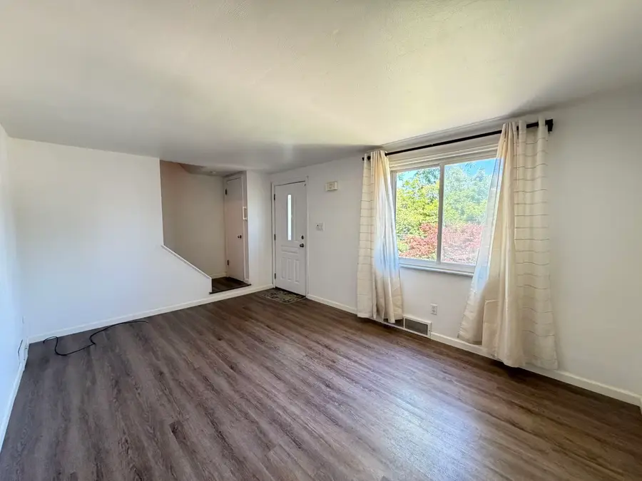 426 Hochberg Road, Pittsburgh, PA 15235 - #2