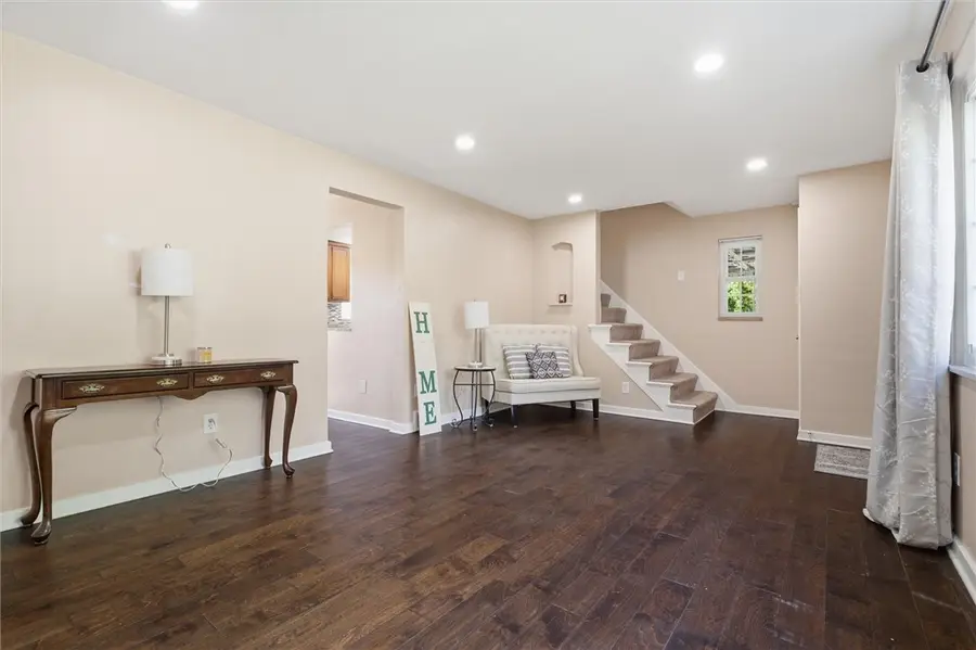 2407 Wolford St, Pittsburgh, PA 15226 - #3