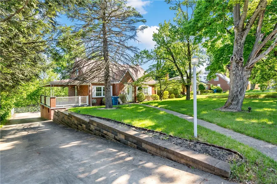 146 Westward Ho Dr, Pittsburgh, PA 15235 - #2