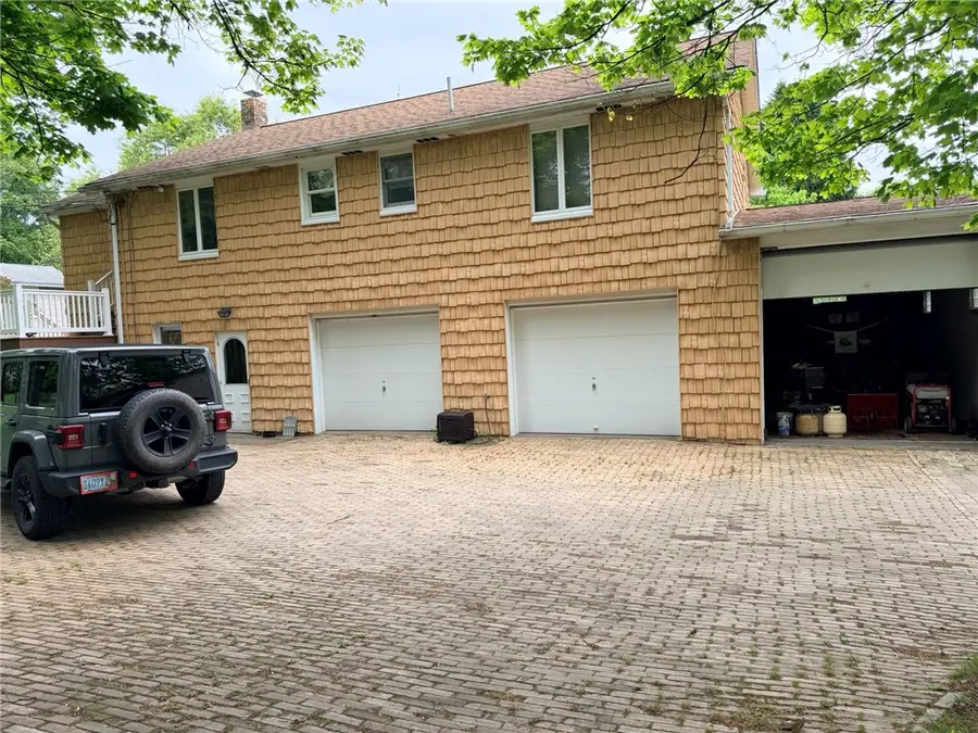 96 S Kings Creek Rd, Burgettstown, PA 15021 - #3