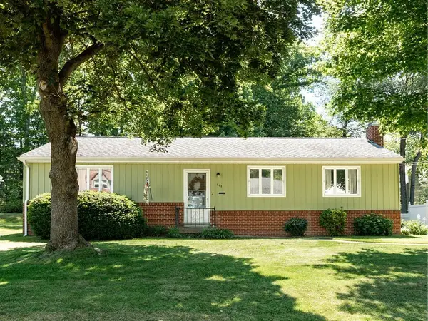 508 N Madison Ave, Grove City, PA 16127