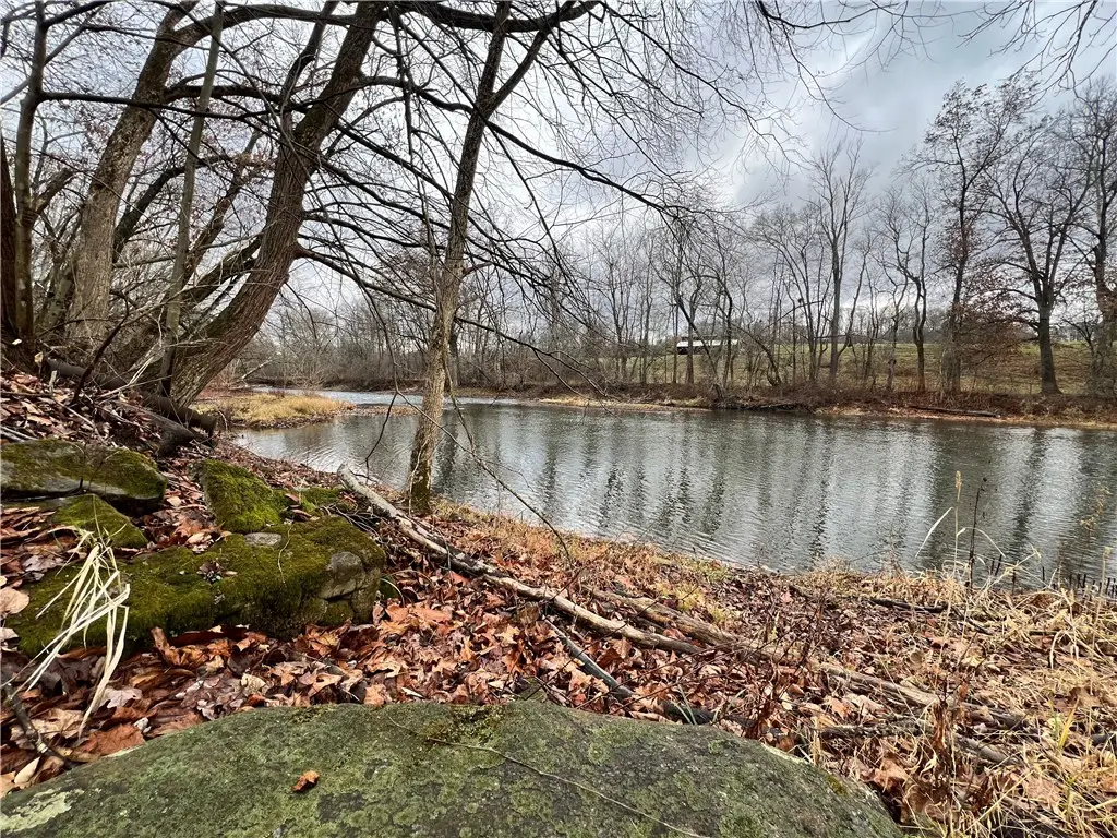3007 Perry Hwy, Scott, PA 16101 - #1