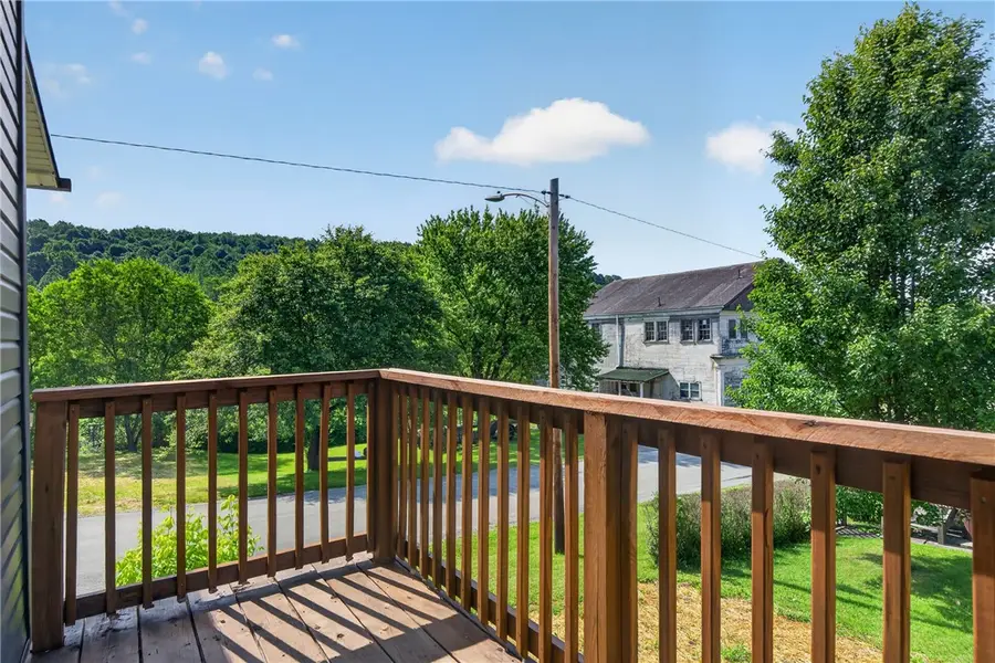621 Bitner Rd, Dunbar, PA 15431 - #3