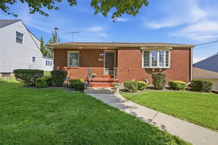 205 Nebraska, Lower Burrell, PA 15068 - #2