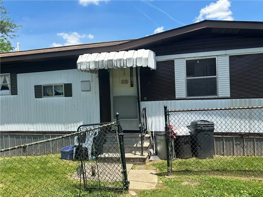 419 Short St, Derry, PA 15627 - #1