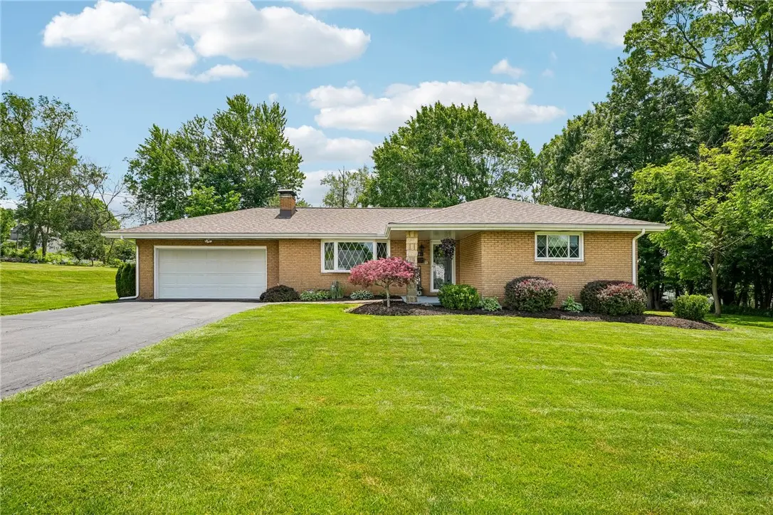770 Vogan St, New Castle, PA 16101 - #1