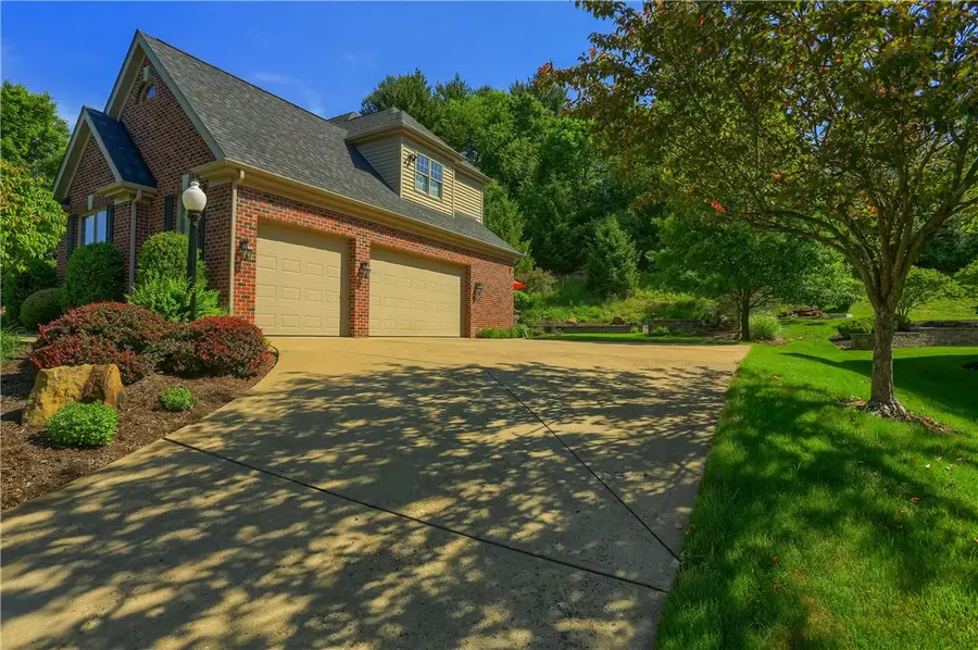1801 Constitution Blvd, Valencia, PA 16059 - #3