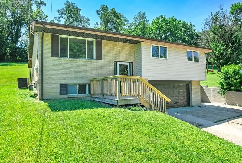 254 Twin Bridges Rd., Charleroi, PA 15022 - #1