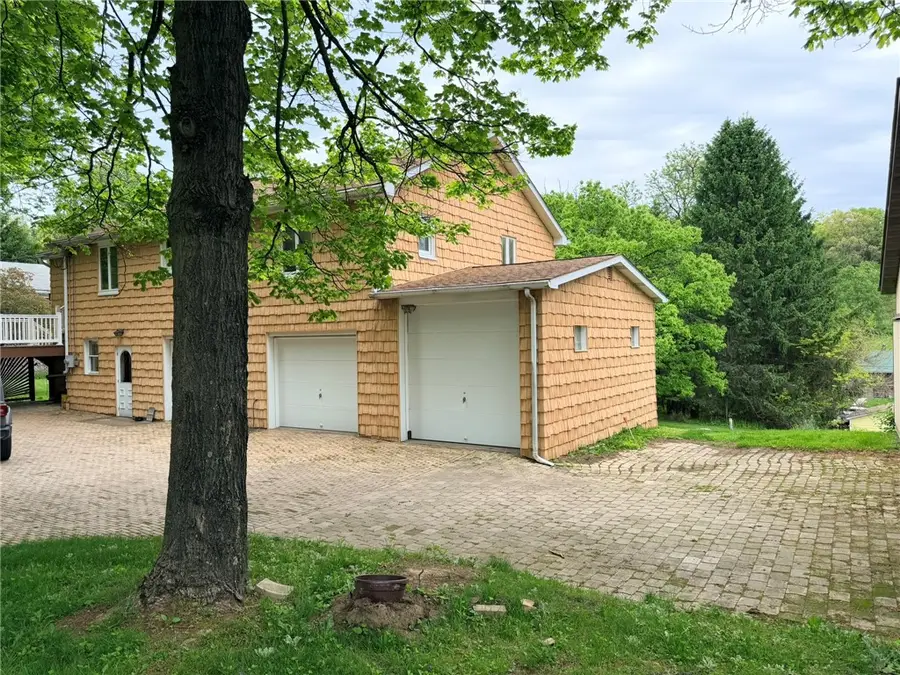 96 &100 S Kings Creek Rd, Burgettstown, PA 15021 - #2